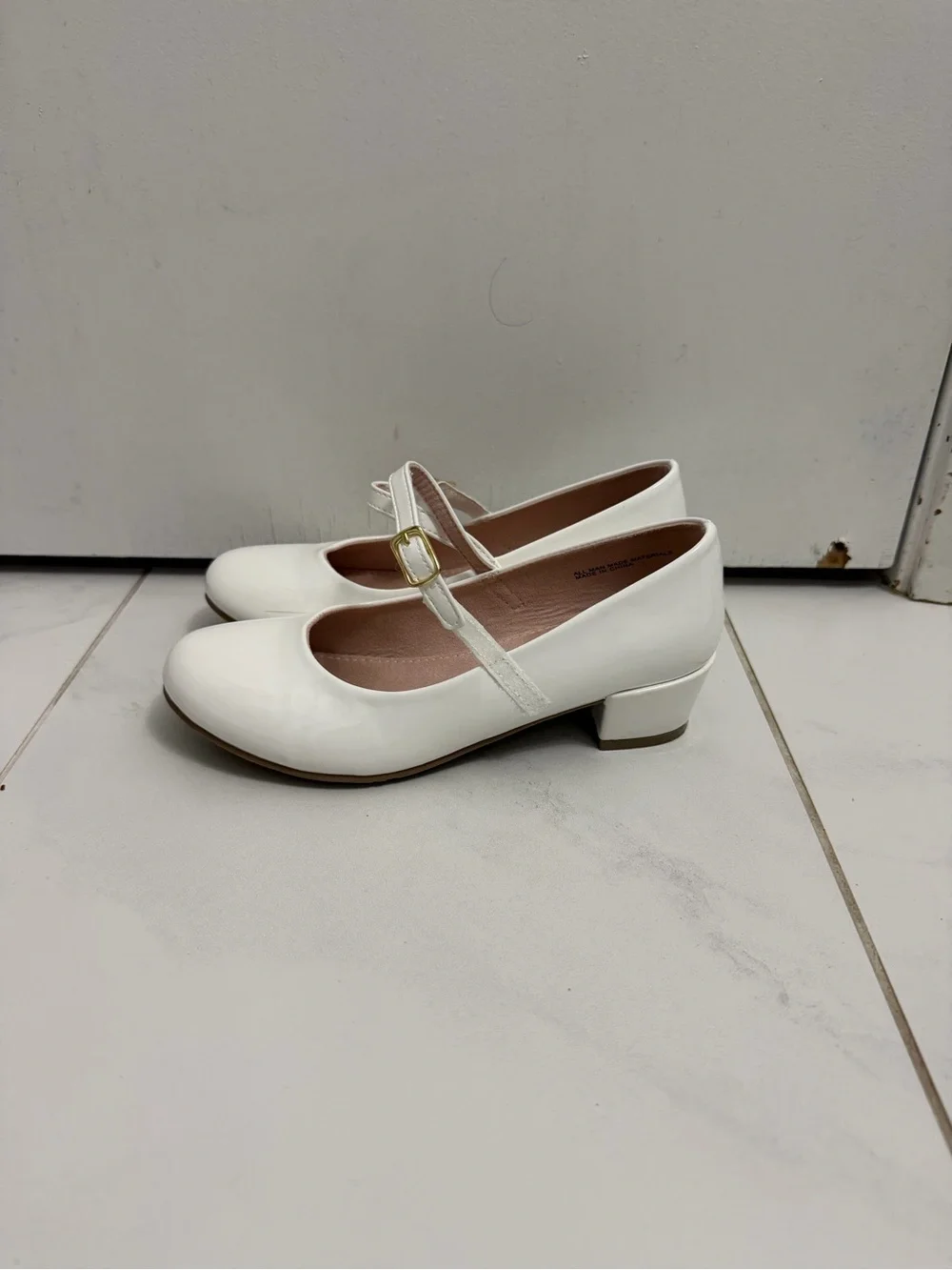 Girls White Patent Mary Jane Shoes